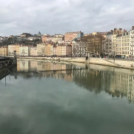 Lägenhet Chaleureux Coeur St Jean Bellecour *
